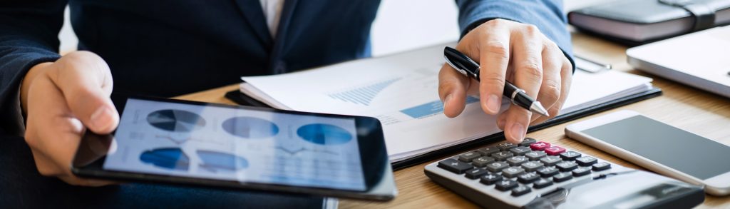 Strategies to Manage cash flow for a construction company during a Recession